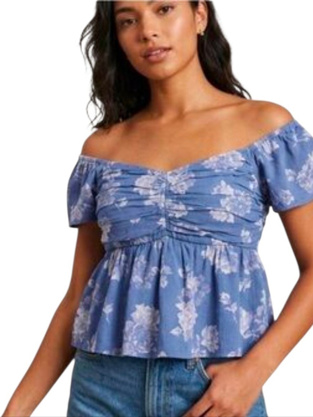 HOLLISTER Blue Floral Sweatheart Flowy Off Shoulder Cropped Top - Small